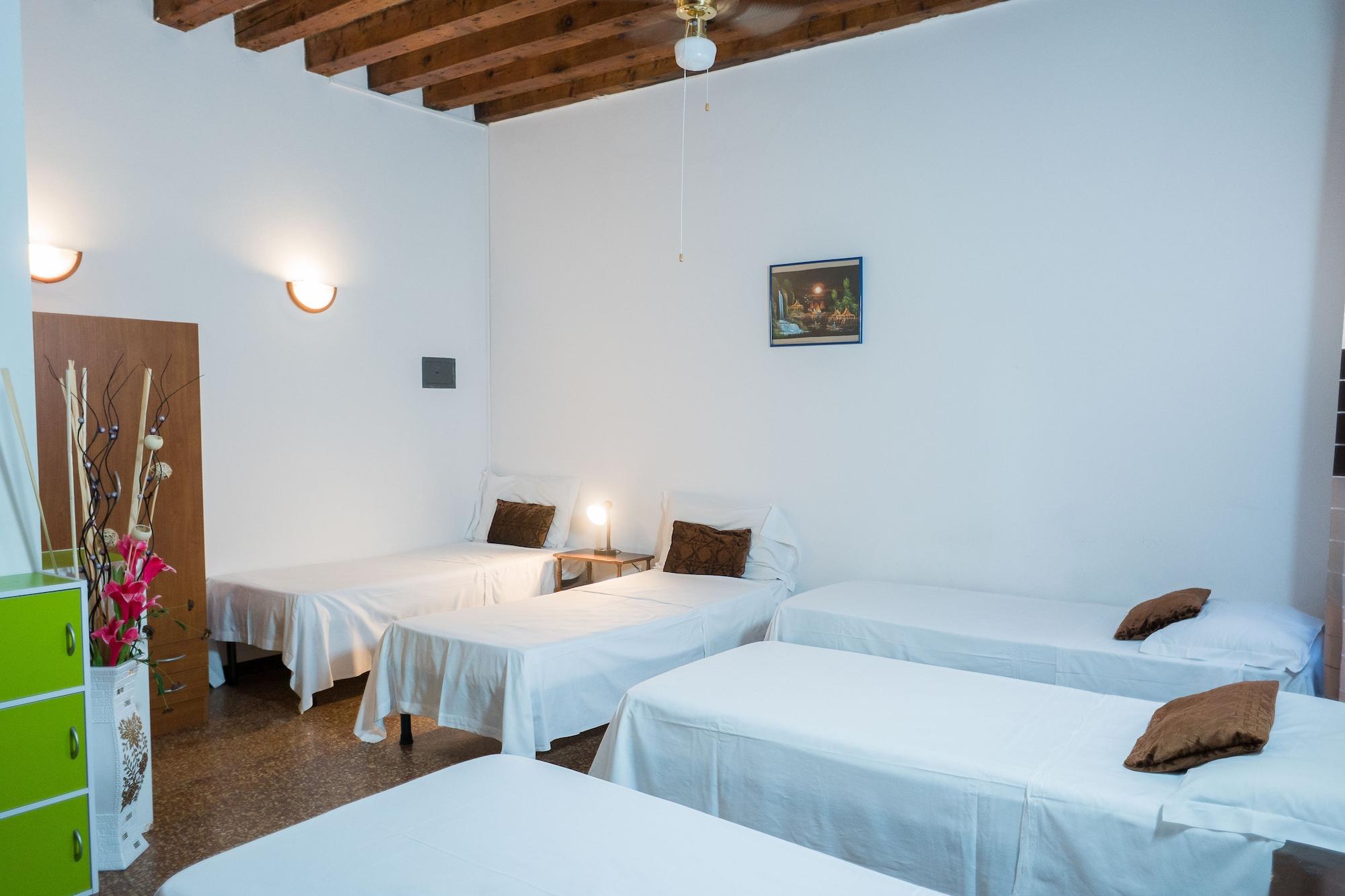 Backpackers House Venice Exterior photo