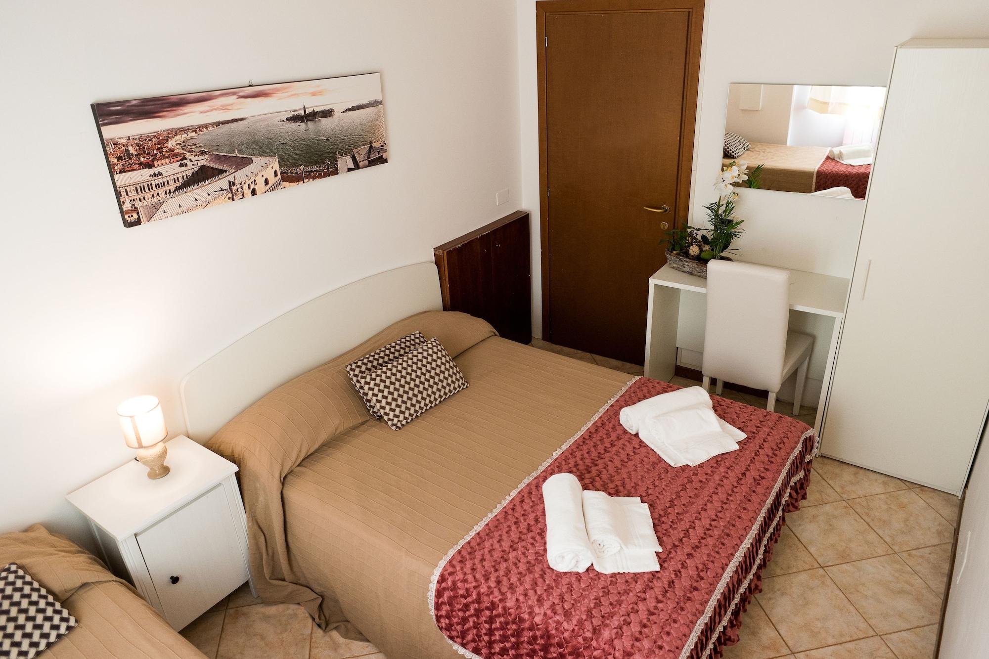 Backpackers House Venice Exterior photo