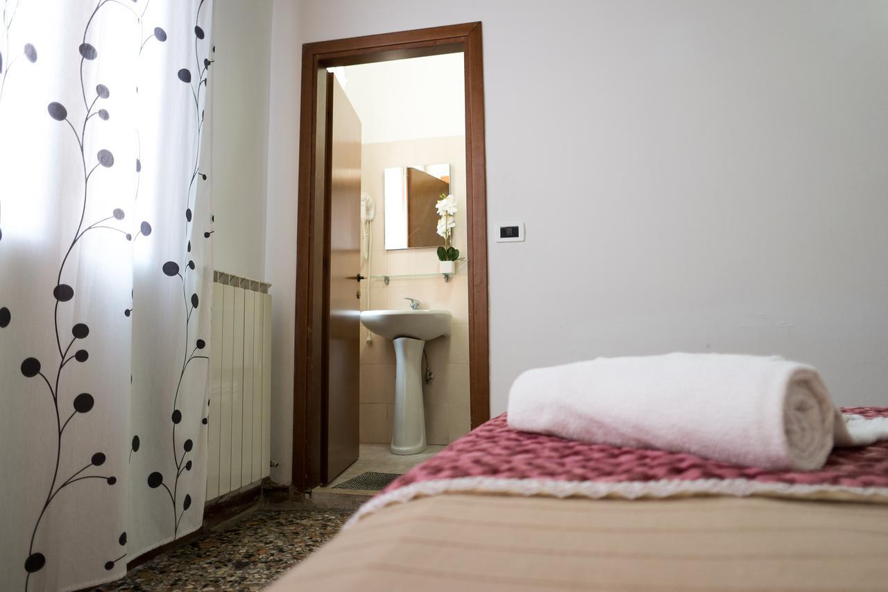 Backpackers House Venice Exterior photo