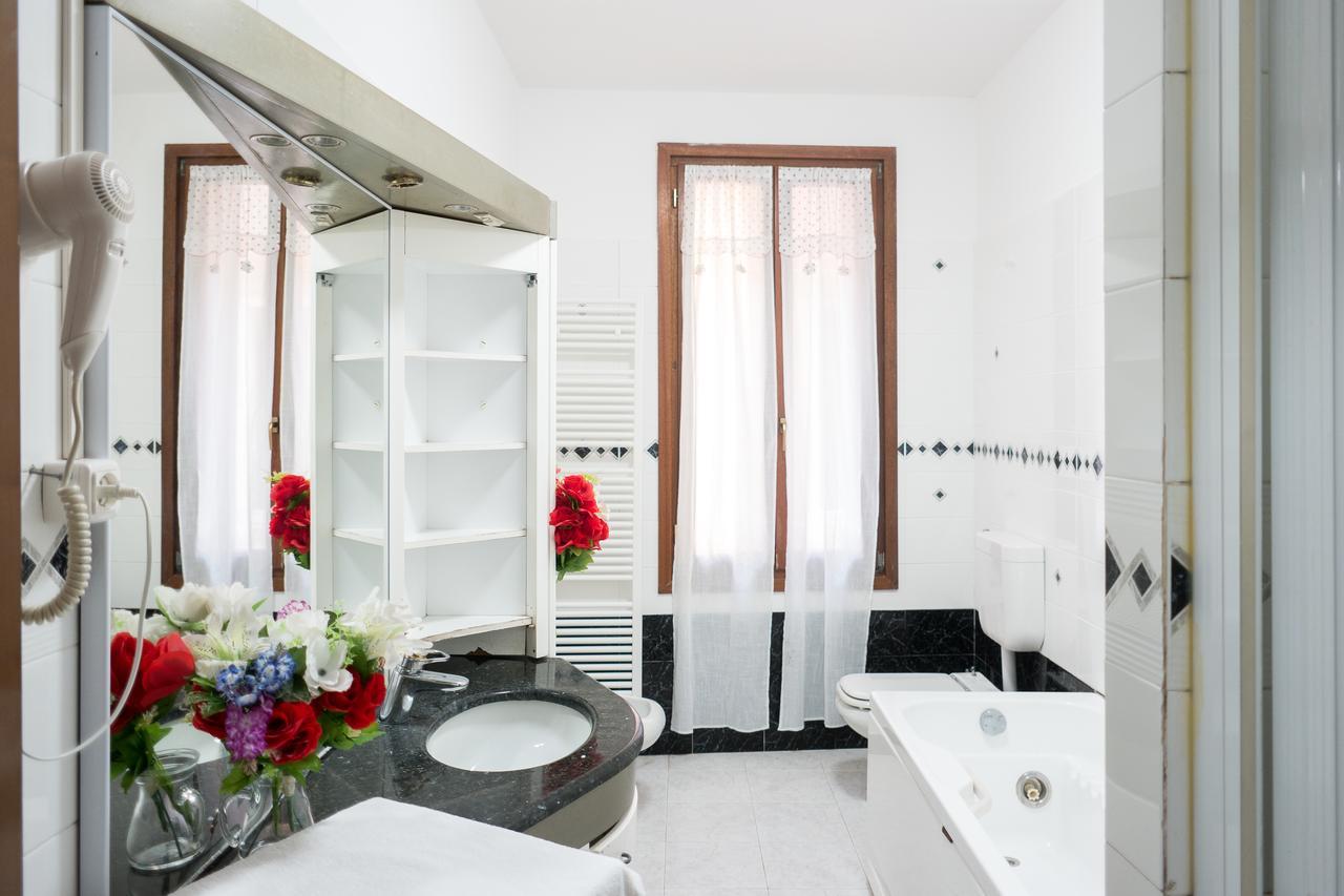 Backpackers House Venice Exterior photo
